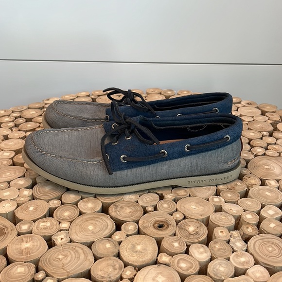 blue top-sider sperrys - Picture 2 of 3